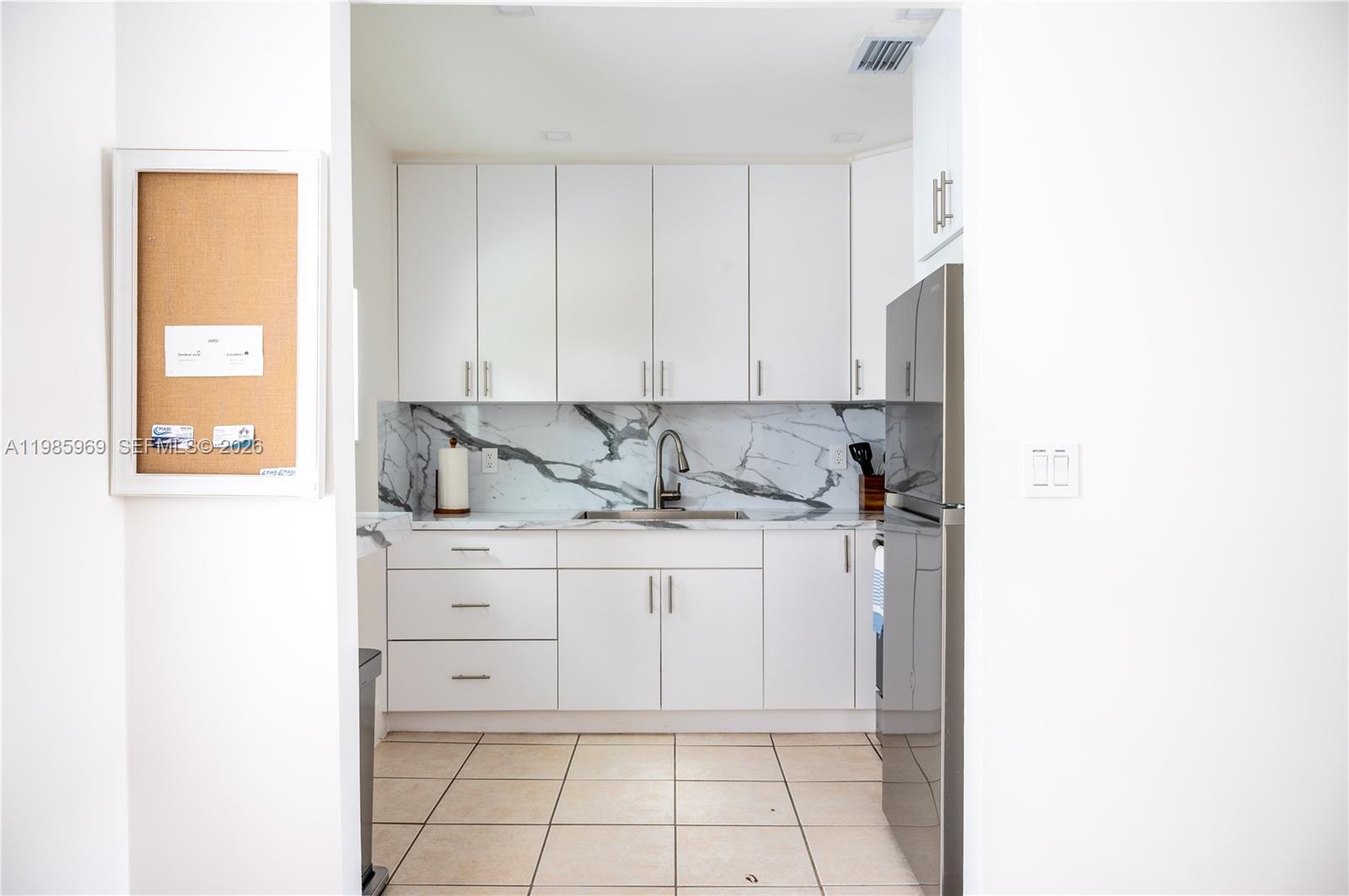 4821 Southwest 5th Street Miami, FL 33134 - Photo 12 of 15