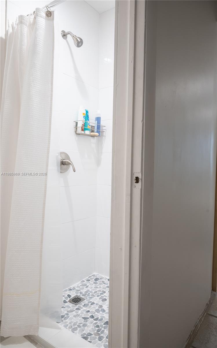 4821 Southwest 5th Street Miami, FL 33134 - Photo 14 of 15