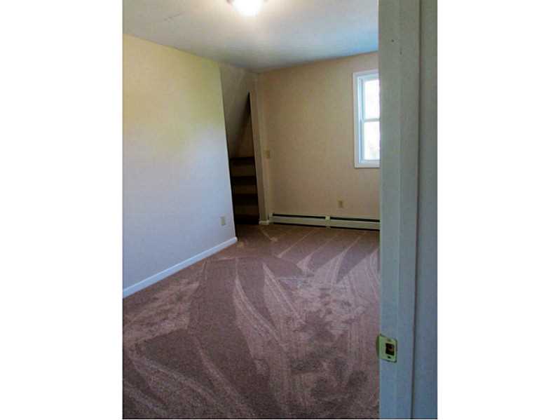 2 Yellow Birch Road Narragansett, RI 02882 - Photo 15 of 19 Bedroom.