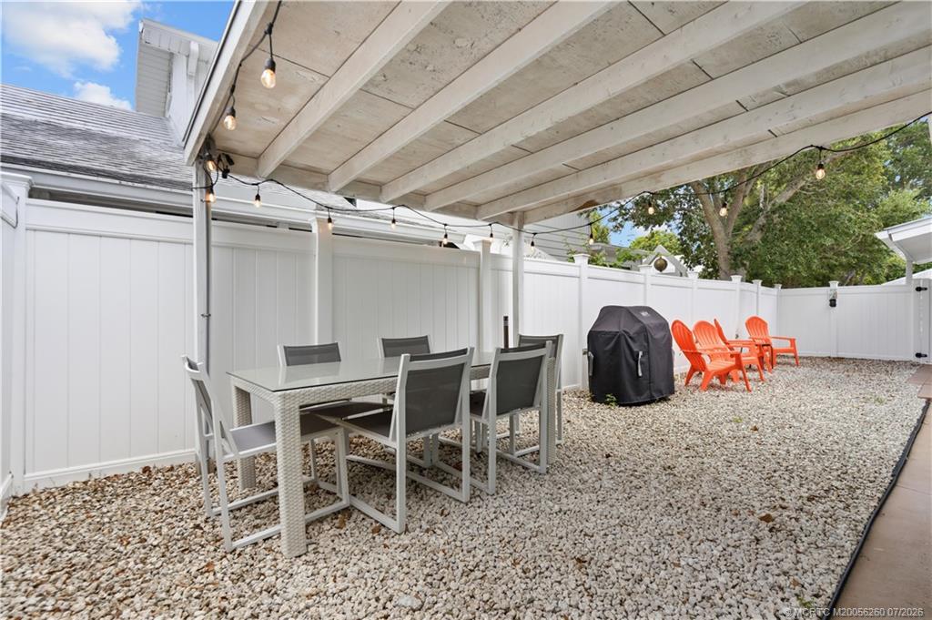 657 Southwest Cleveland Avenue Stuart, FL 34994 - Photo 25 of 34 Unit C Fenced In Yard