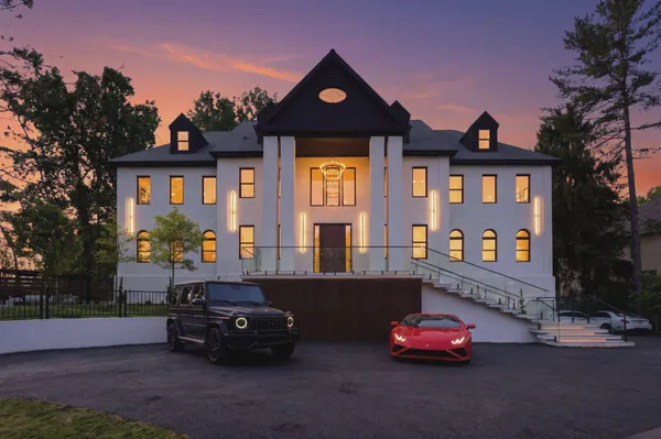 $5,600,000 | 1124 Savile Lane, McLean, VA 22101