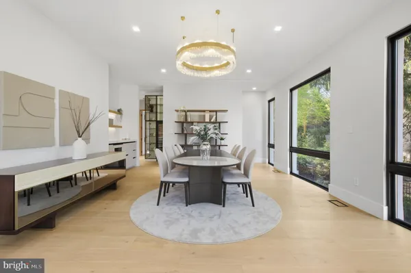 $5,600,000 | 1124 Savile Lane, McLean, VA 22101