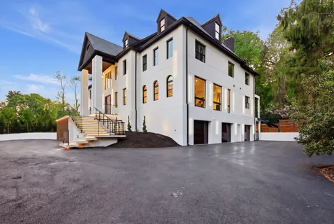 $5,600,000 | 1124 Savile Lane, McLean, VA 22101