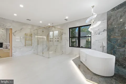 $5,600,000 | 1124 Savile Lane, McLean, VA 22101