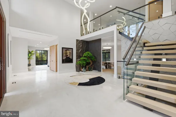 $5,600,000 | 1124 Savile Lane, McLean, VA 22101