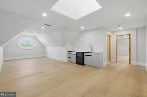 $5,600,000 | 1124 Savile Lane, McLean, VA 22101