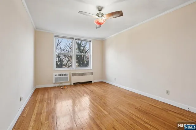 $399,000 | 2160 Center Avenue, Unit 5N, Fort Lee, NJ 07024