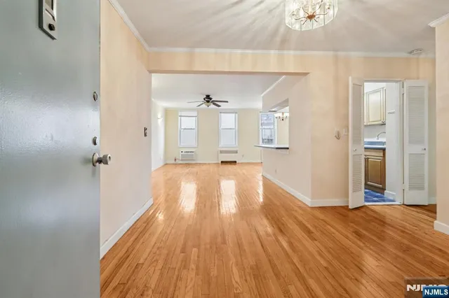 $399,000 | 2160 Center Avenue, Unit 5N, Fort Lee, NJ 07024