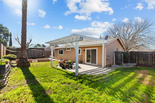 $395,000 | 6818 Blue Duck Way, Sacramento, CA 95842