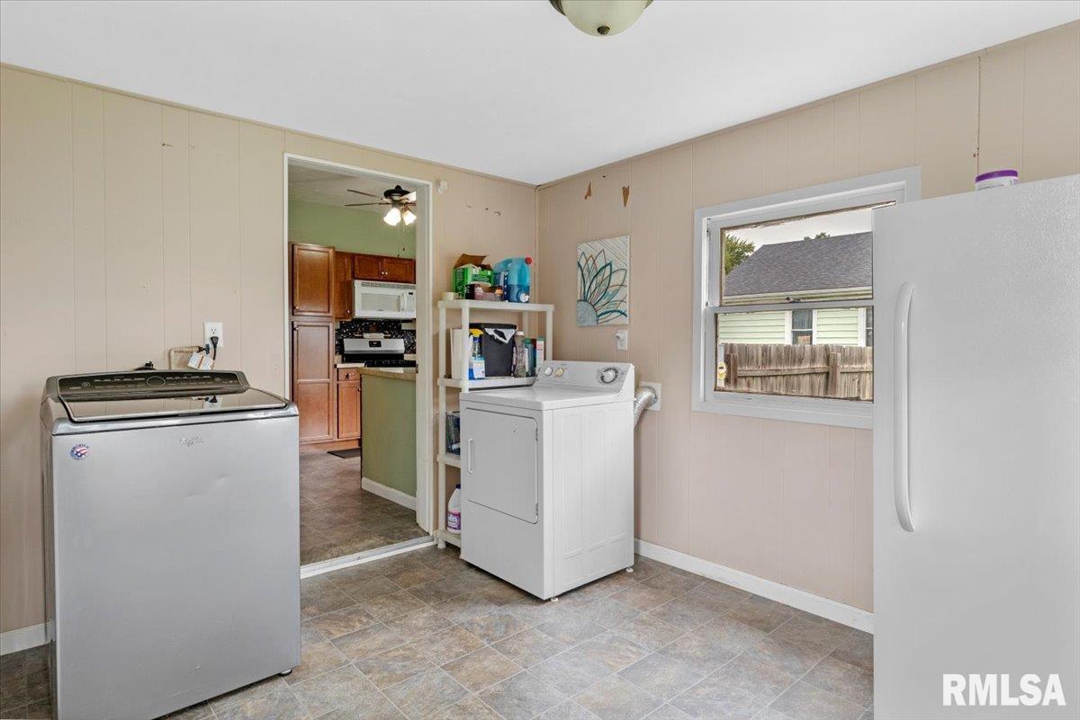 100 2nd Street Sherman, IL 62684 - Photo 23 of 35 Gallery Image 23
