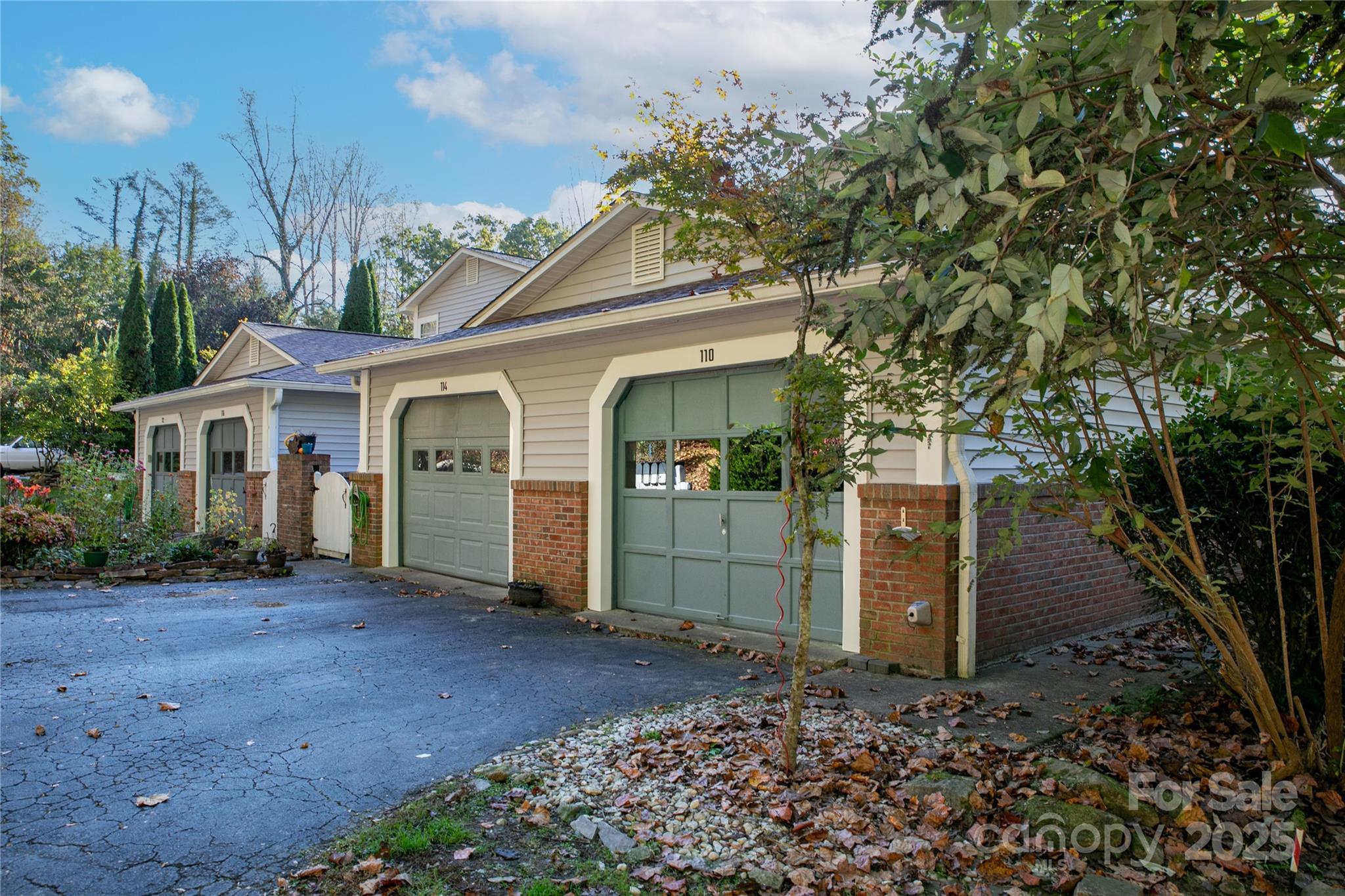 110 Lakeview Court Brevard, NC 28712 - Photo 28 of 30 a view of a house with a yard
