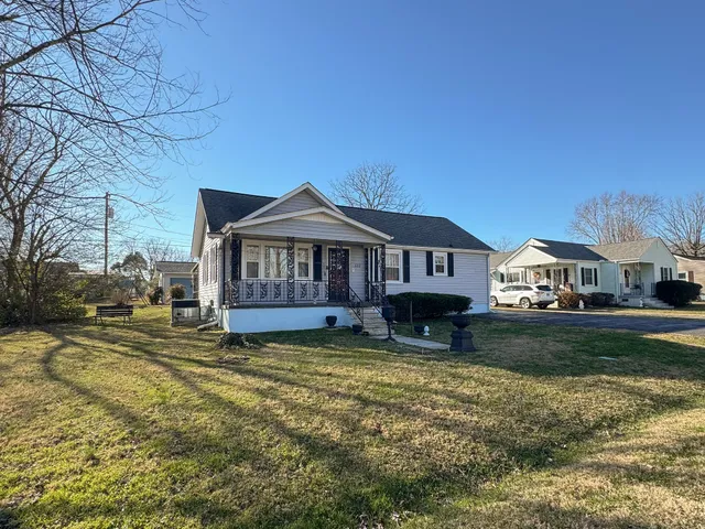 $249,900 | 122 Anderson Drive, Tullahoma, TN 37388