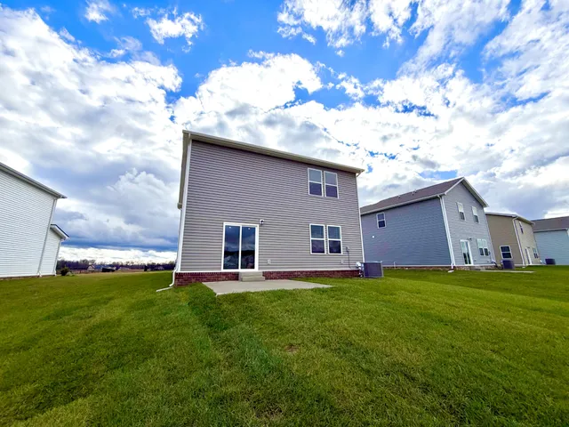 $2,195 | 913 Moray Lane, Clarksville, TN 37043