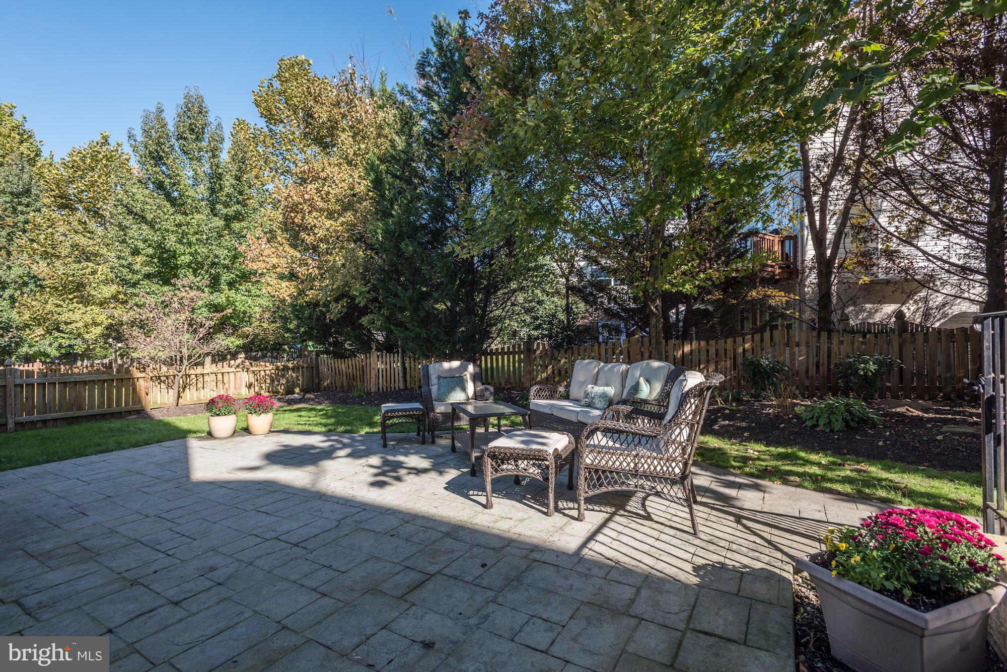 43078 Lake Ridge Place Leesburg, VA 20176 - Photo 3 of 50 Gallery Image 3
