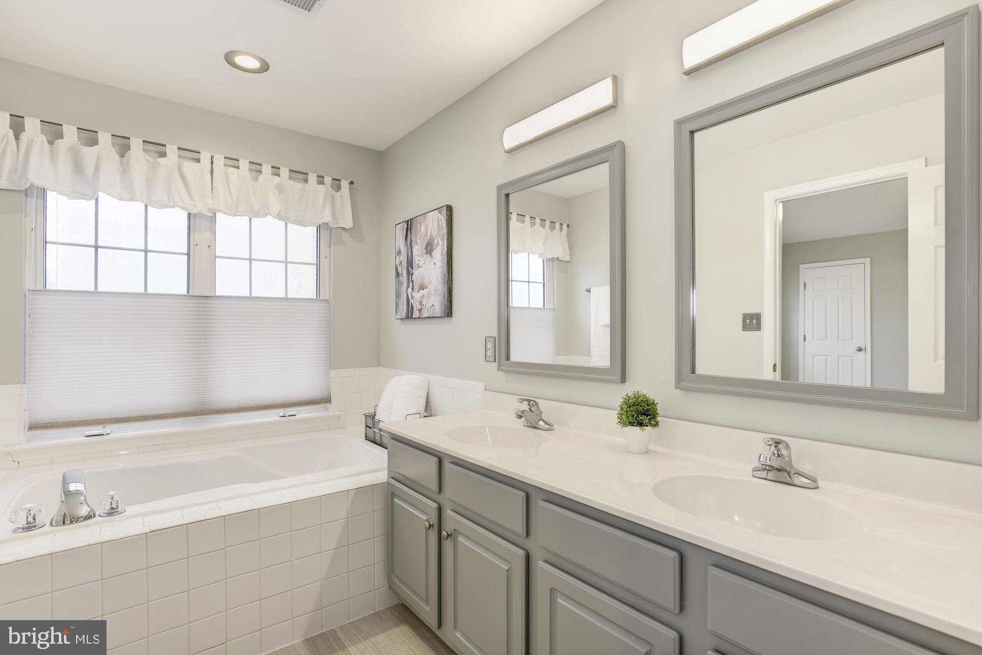 43078 Lake Ridge Place Leesburg, VA 20176 - Photo 32 of 50 Gallery Image 32