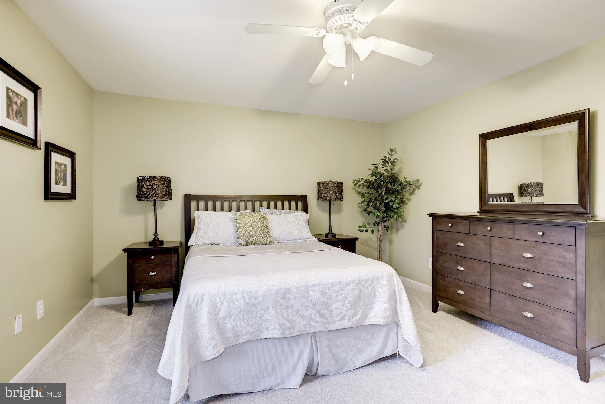 43078 Lake Ridge Place Leesburg, VA 20176 - Photo 38 of 50 Gallery Image 38