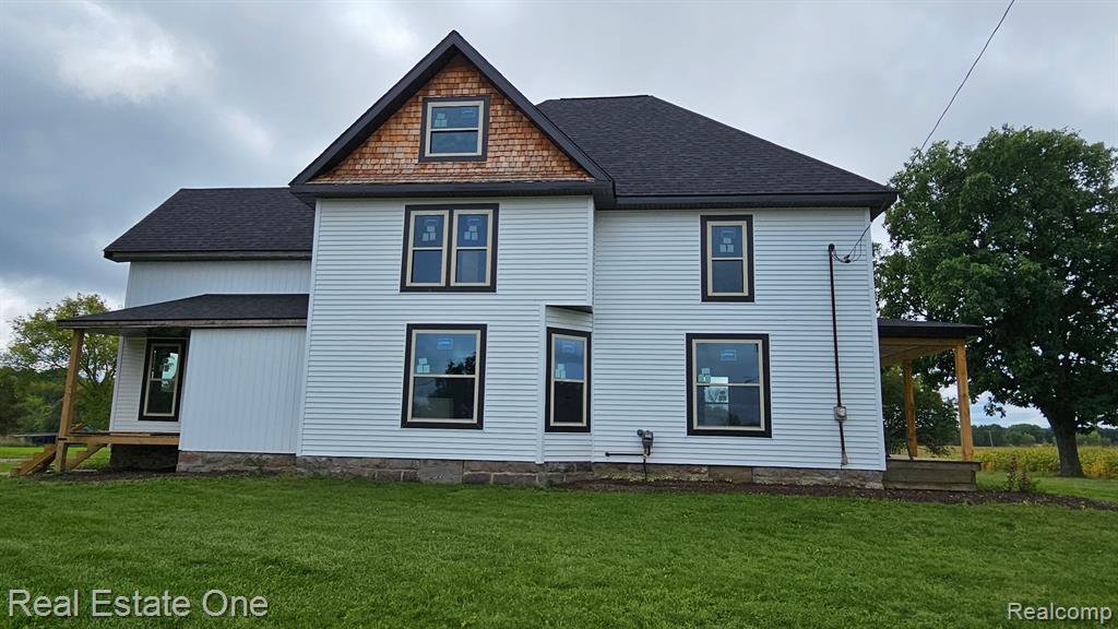 12007 Seymour Road Gaines, MI 48436 - Photo 6 of 47
