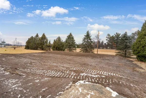 $499,900 | W272 Madison Avenue, Oconomowoc, WI 53066