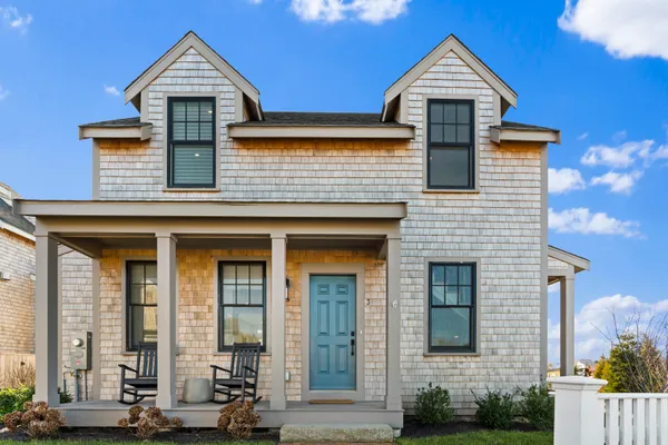 $2,499,900 | 2 Goldenrod Court, Nantucket, MA 02554