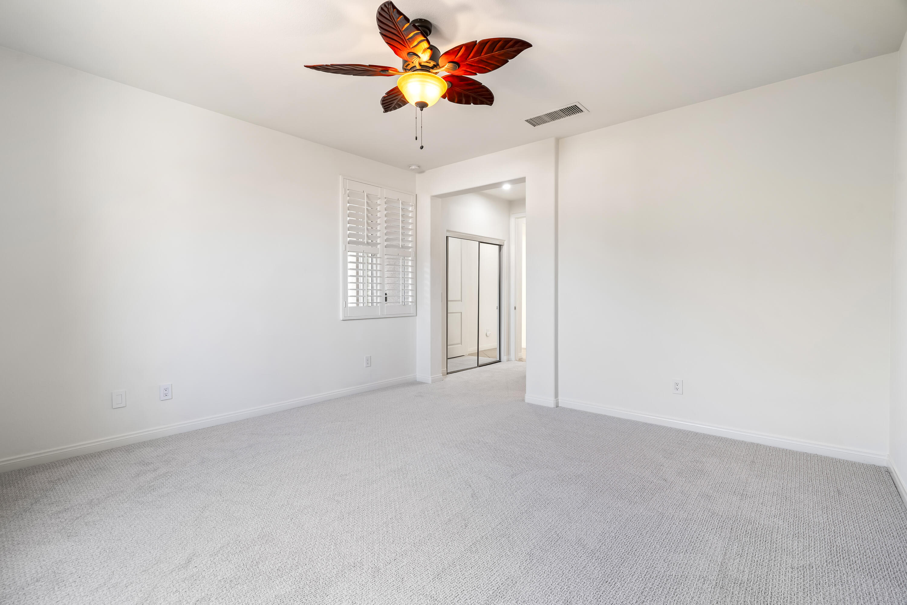 9580 Congressional Road Desert Hot Springs, CA 92240 - Photo 25 of 61 a view of an empty room