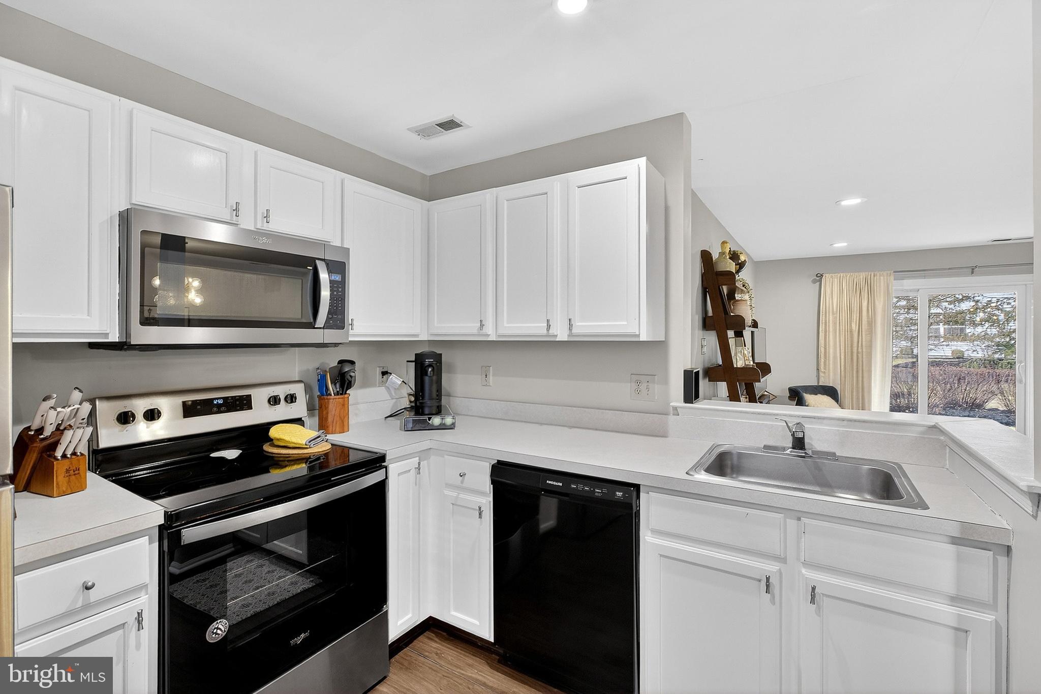 1105 Squirrel Road Marlton, NJ 08053 - Photo 7 of 30