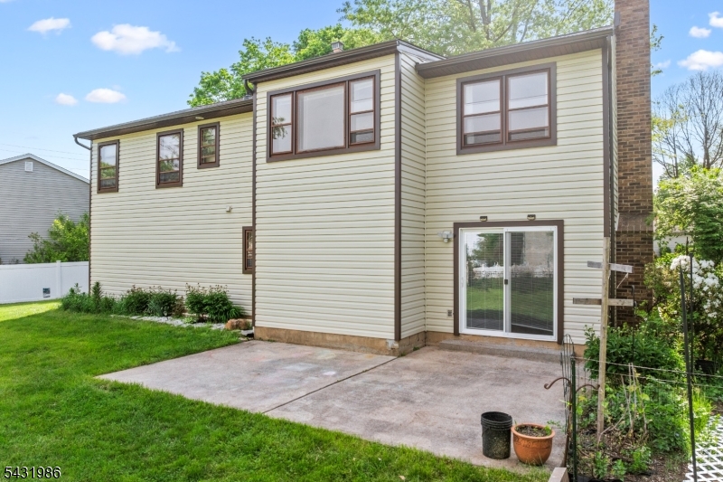 4 Darby Road Somerset, NJ 08873 - Photo 24 of 29