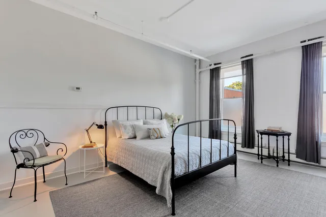 $2,100,000 | 410-412 Main Street, Rockland, ME 04841