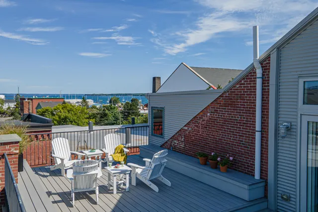 $2,100,000 | 410-412 Main Street, Rockland, ME 04841