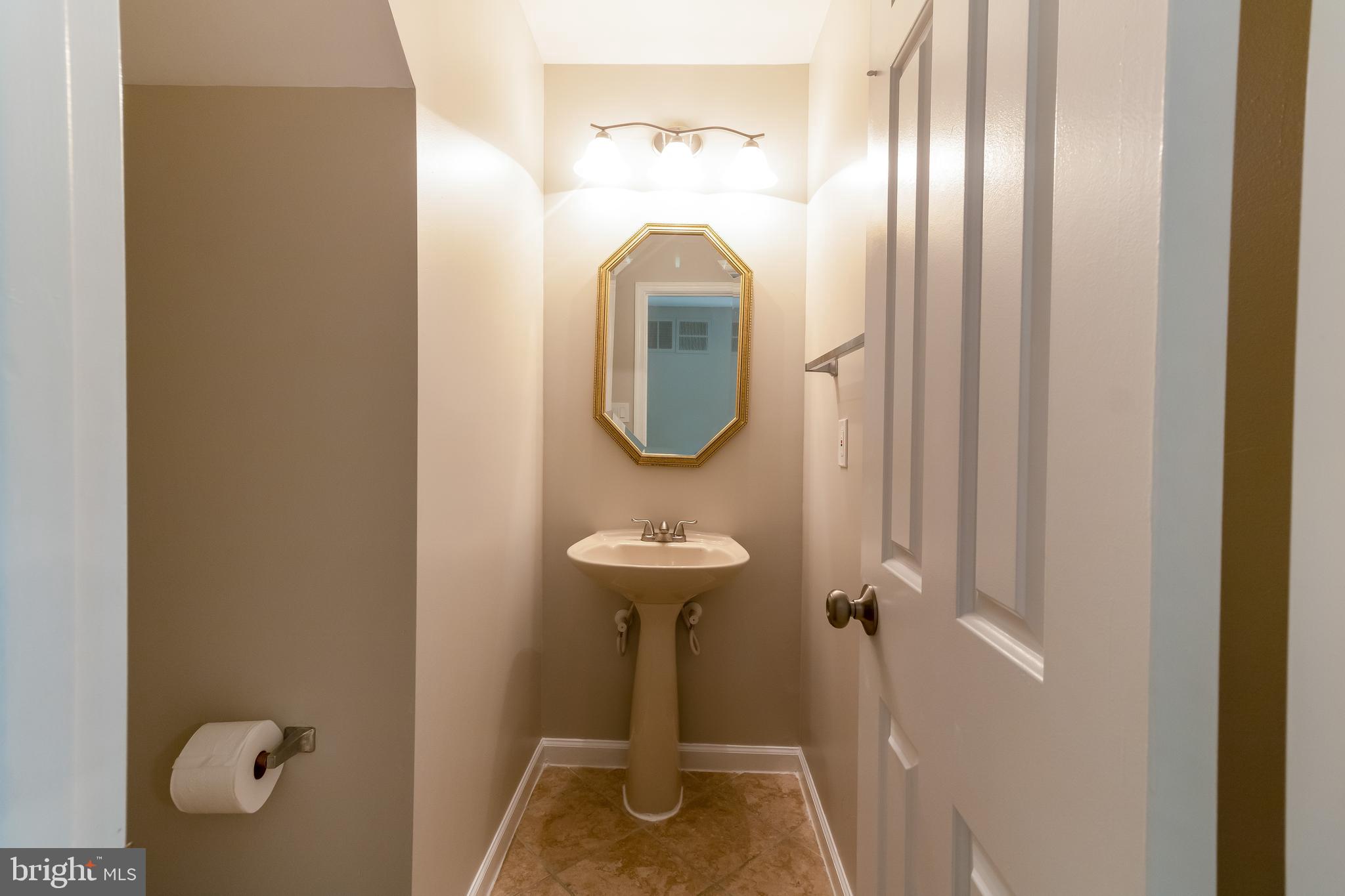 6409 English Ivy Way Springfield, VA 22152 - Photo 14 of 50 Gallery Image 14