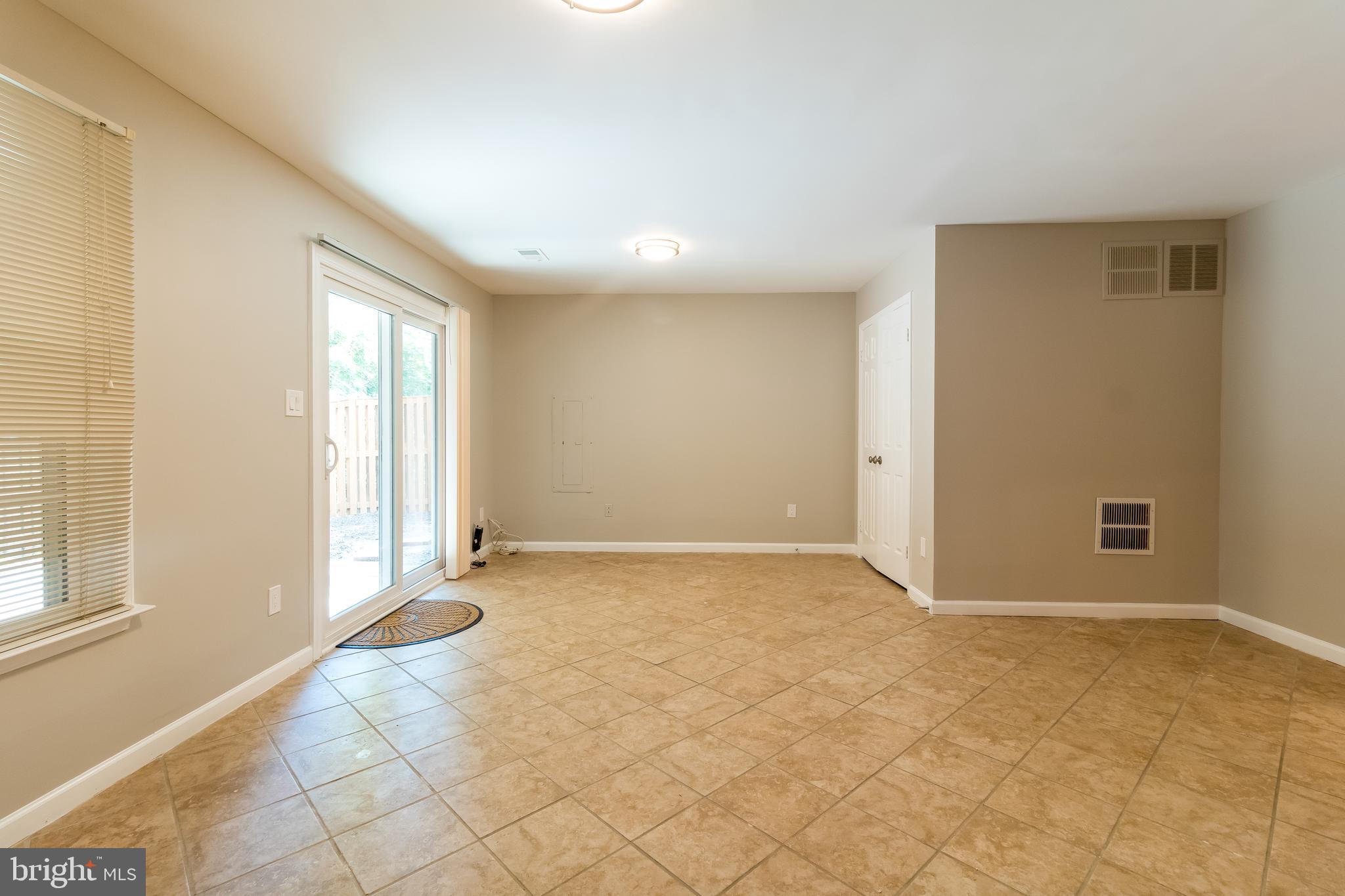 6409 English Ivy Way Springfield, VA 22152 - Photo 38 of 50 Gallery Image 38