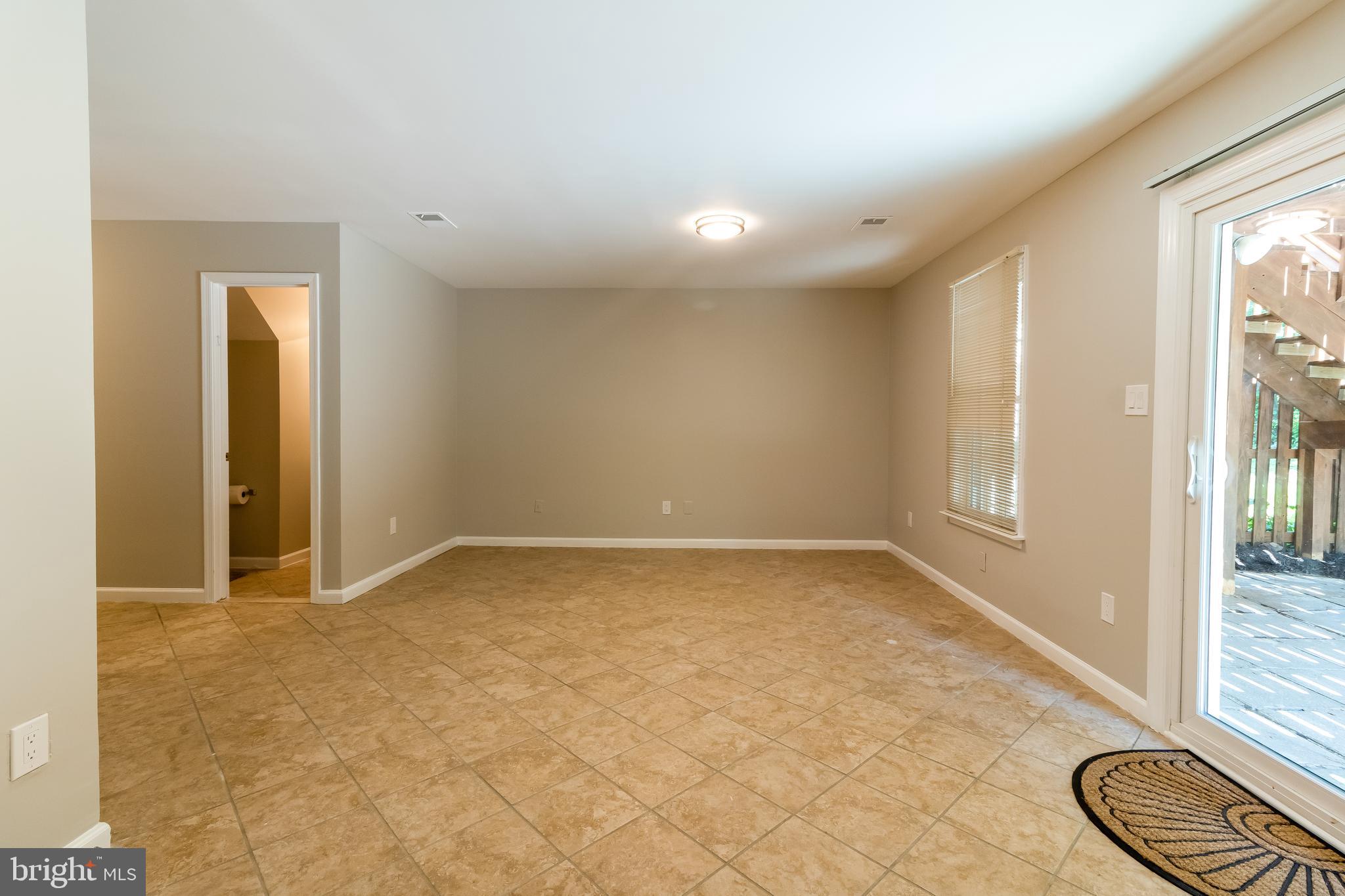 6409 English Ivy Way Springfield, VA 22152 - Photo 39 of 50 Gallery Image 39