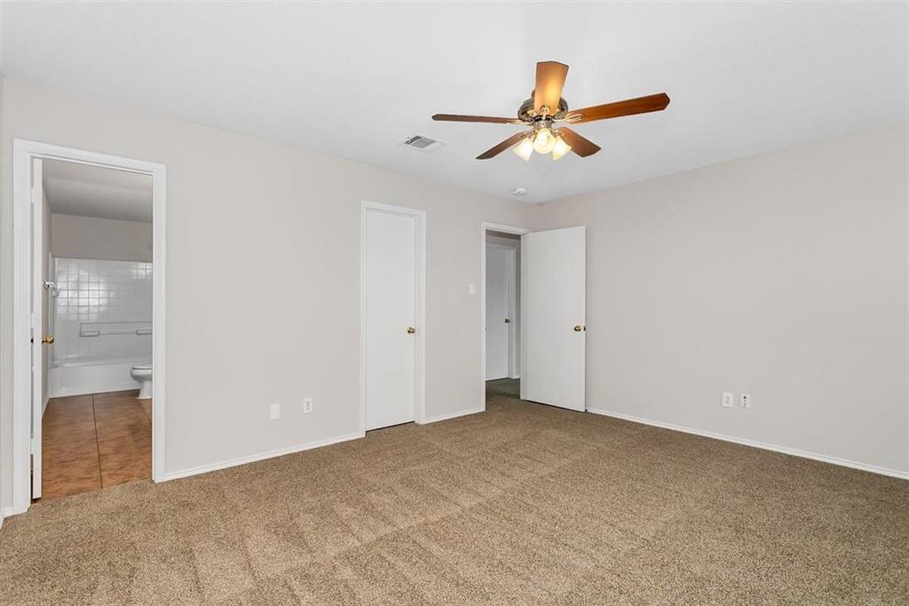 2152 Laughlin Road Fort Worth, TX 76177 - Photo 14 of 23