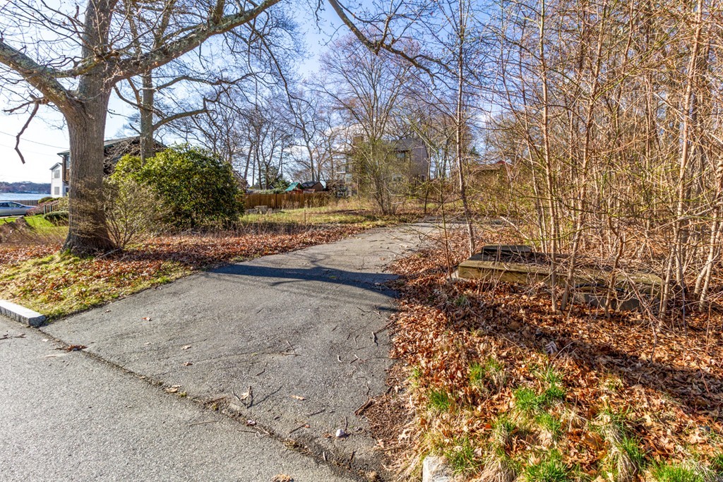 1235 Newhall Street Fall River, MA 02721 - Photo 8 of 11 Gallery Image 8