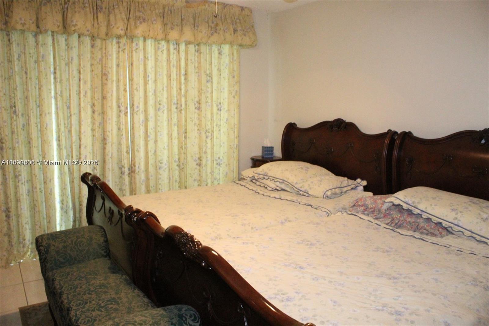 5401 Collins Avenue, Unit 819 Miami Beach, FL 33140 - Photo 30 of 40