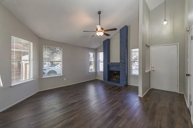 $1,500 | 3106 Raccoon Run, Spring, TX 77373