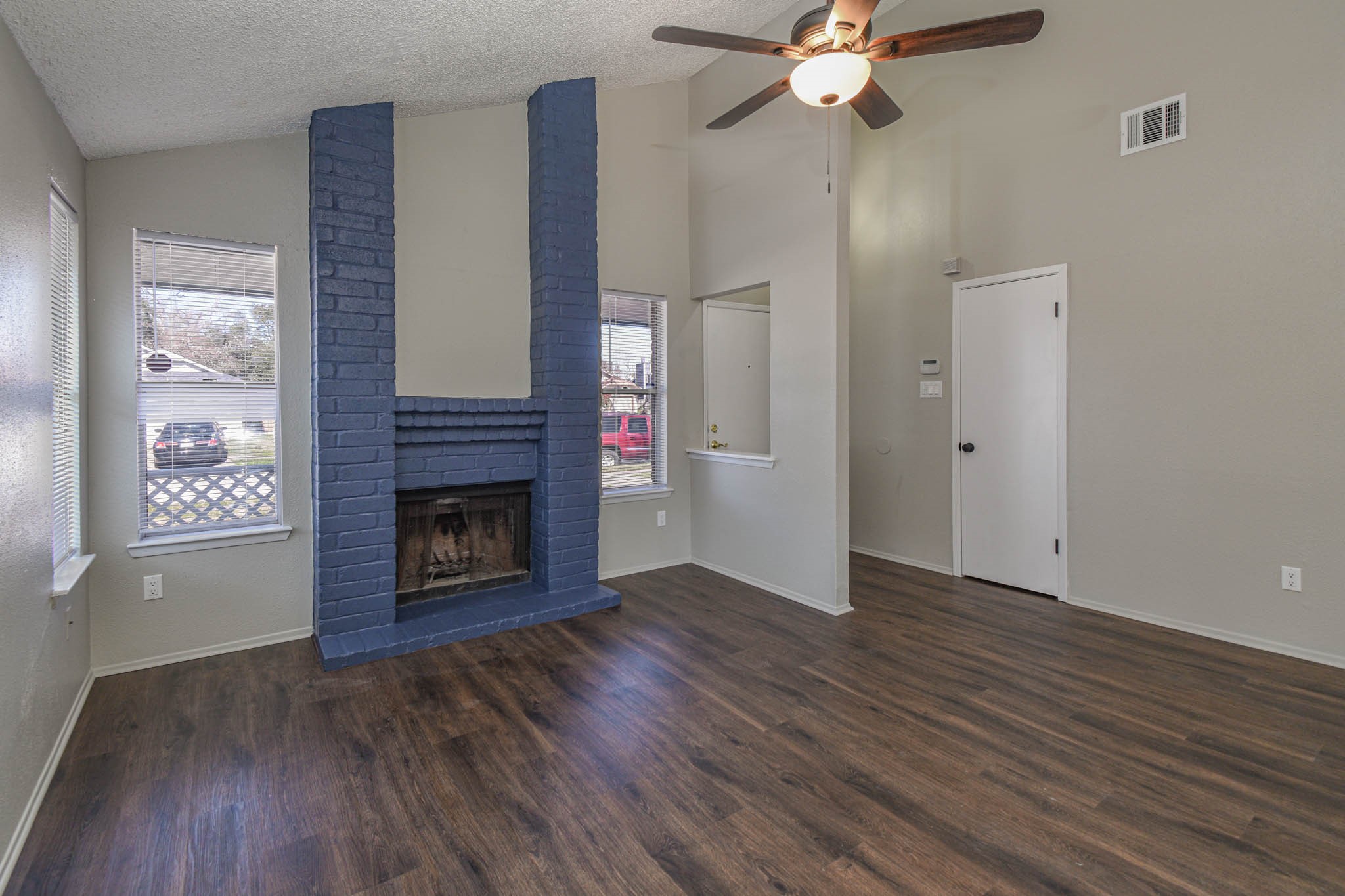 3106 Raccoon Run Spring, TX 77373 - Photo 4 of 21