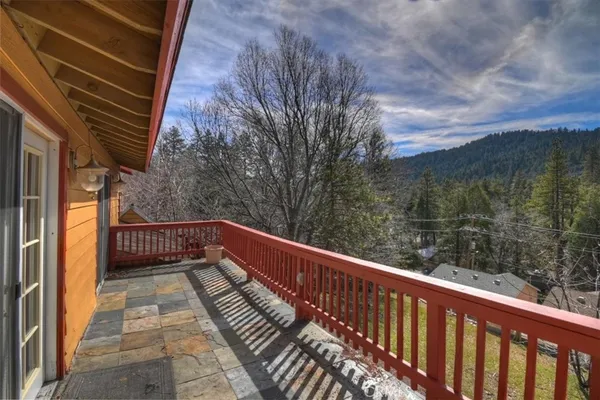 $649,999 | 495 Zuger Court, Crestline, CA 92325