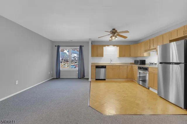 $2,100 | 13228 Dell Place, Unit 228, Stanhope, NJ 07874