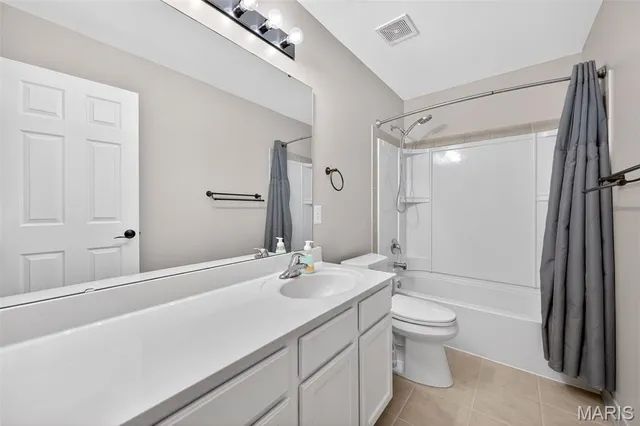 $300,000 | 644 Fair Bluff Drive, Wentzville, MO 63385