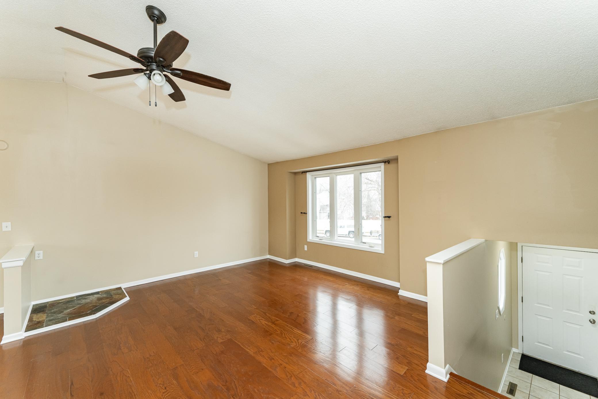 5718 Shetland Drive Northwest Rochester, MN 55901 - Photo 2 of 35