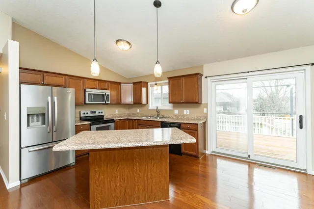 $365,000 | 5718 Shetland Drive Northwest, Rochester, MN 55901