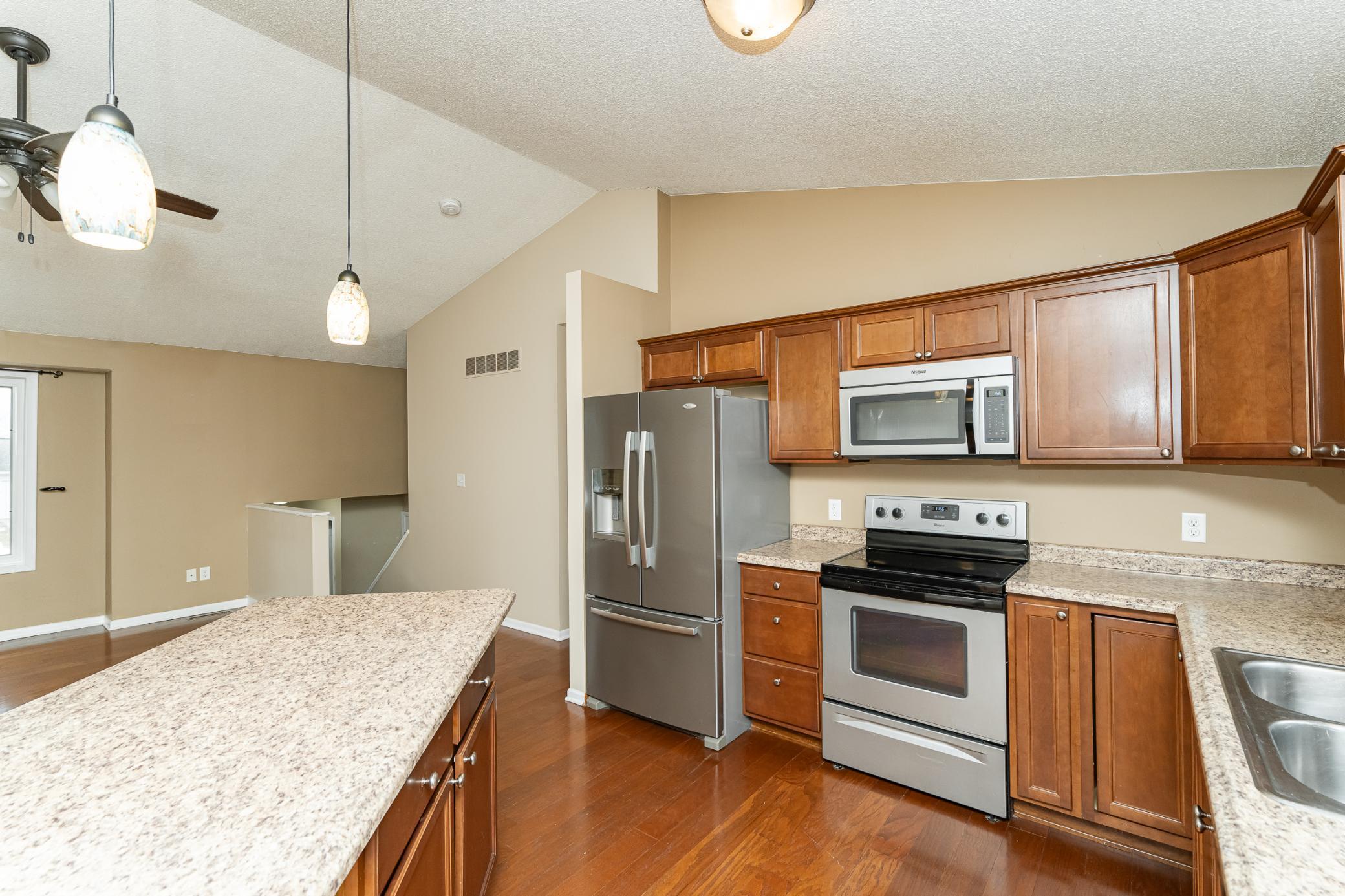 5718 Shetland Drive Northwest Rochester, MN 55901 - Photo 7 of 35