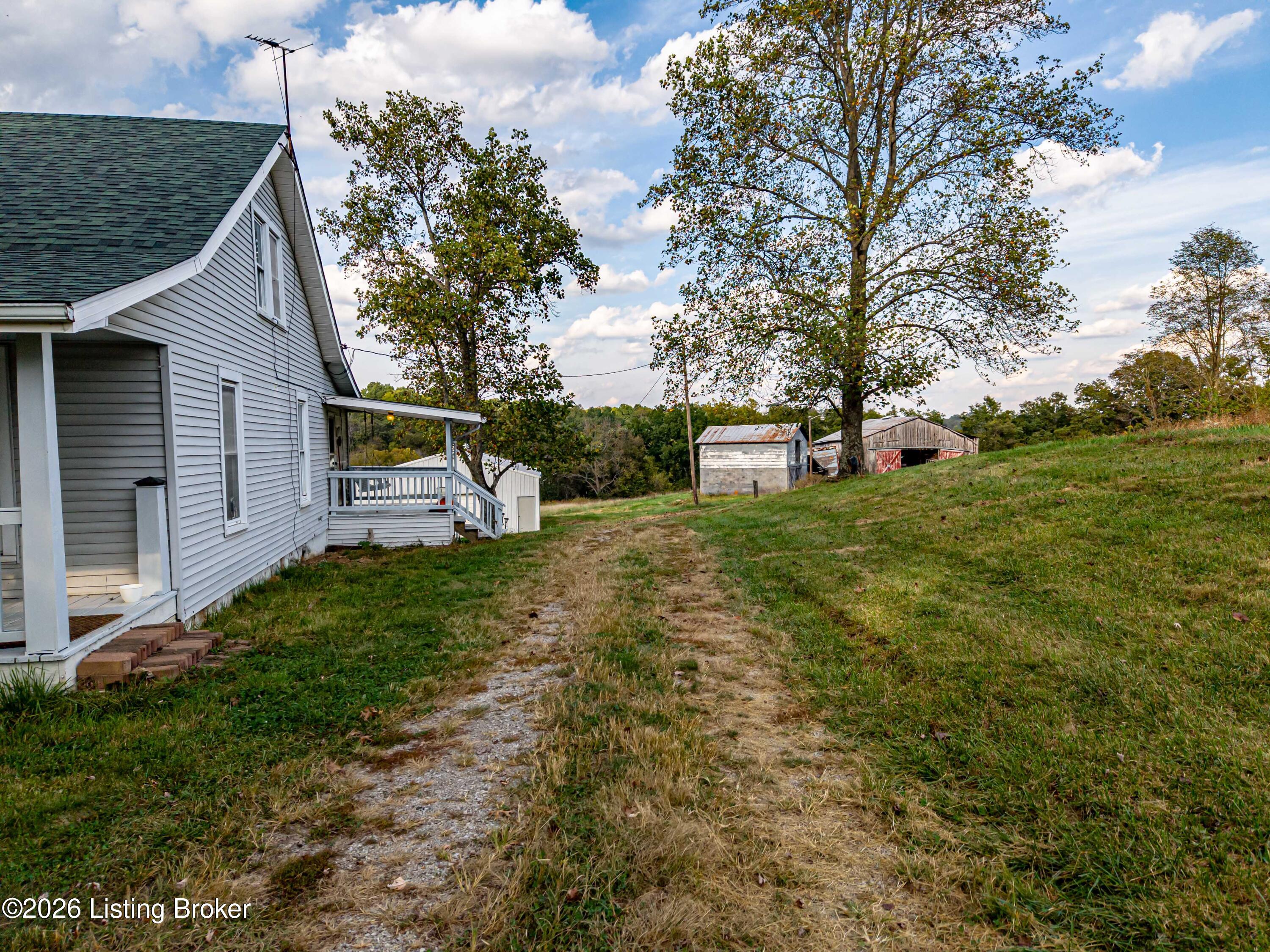 7316 Sulphur Road Sulphur, KY 40070 - Photo 48 of 62 DJI_20261002050851_0184_D