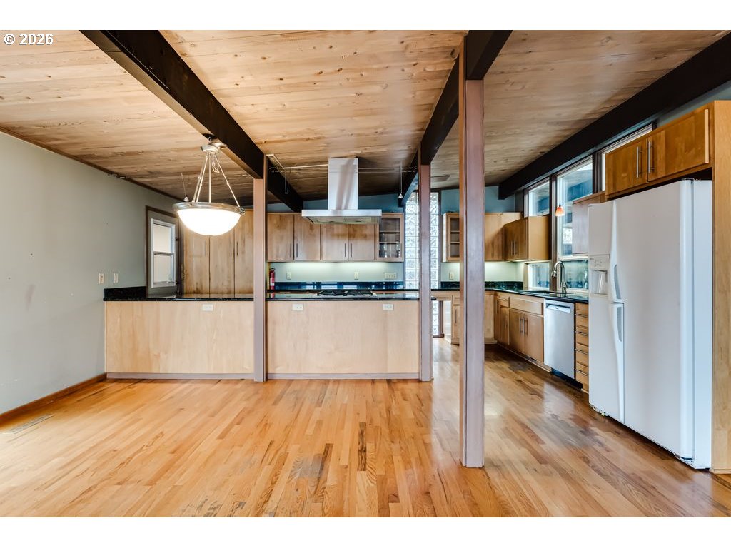 2055 Broadview Street Eugene, OR 97405 - Photo 13 of 45 a view interior of kitchen and stainless steel appliances