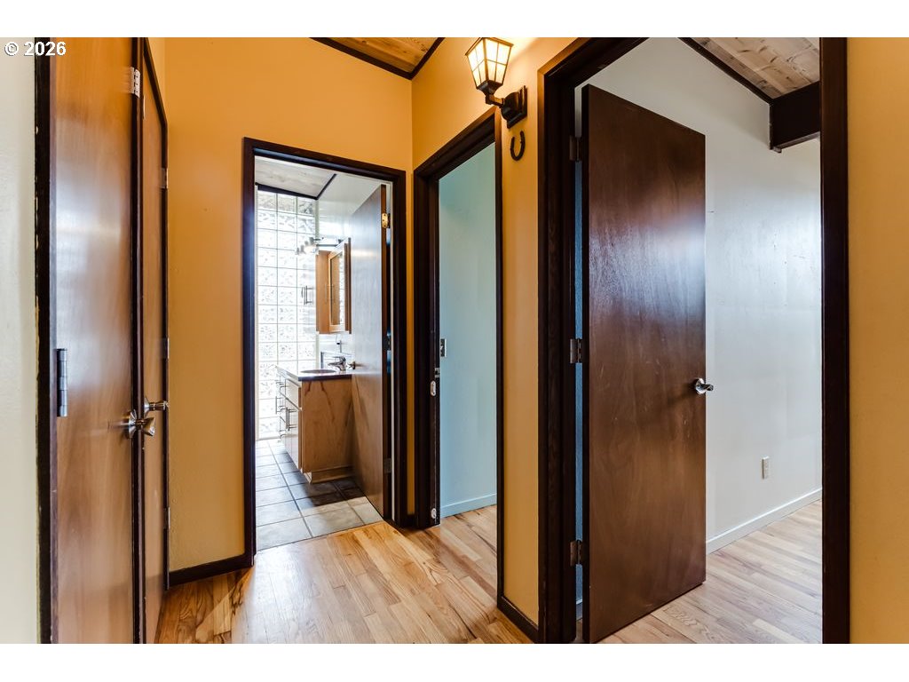 2055 Broadview Street Eugene, OR 97405 - Photo 22 of 45 a view of hallway with wooden floor