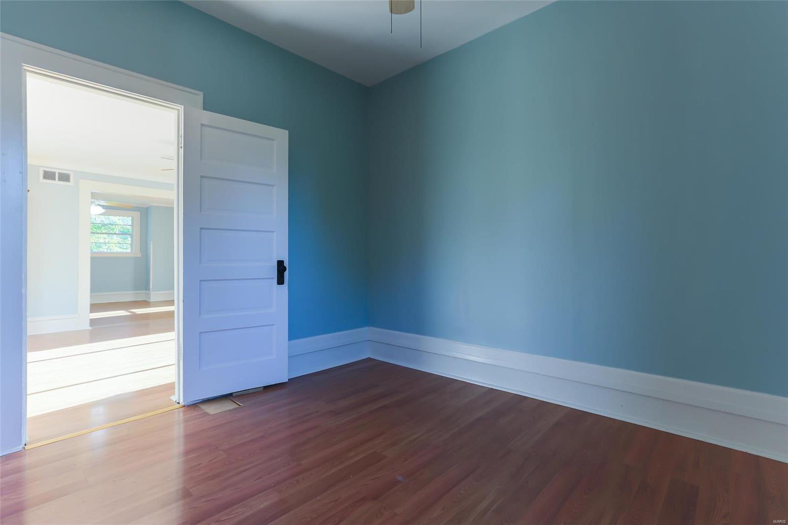 2806 Calvert Avenue St. Louis, MO 63114 - Photo 14 of 22