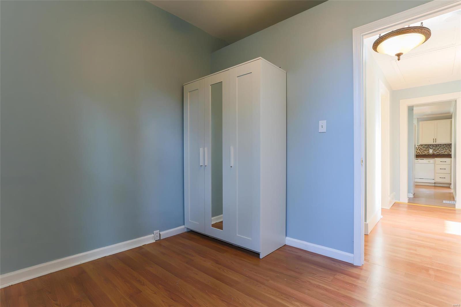2806 Calvert Avenue St. Louis, MO 63114 - Photo 18 of 22