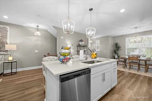 $377,900 | 124 East Main Street, Cary, IL 60013