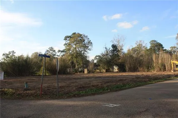 $100,000 | 4106-4114 Upperline Street, Slidell, LA 70461