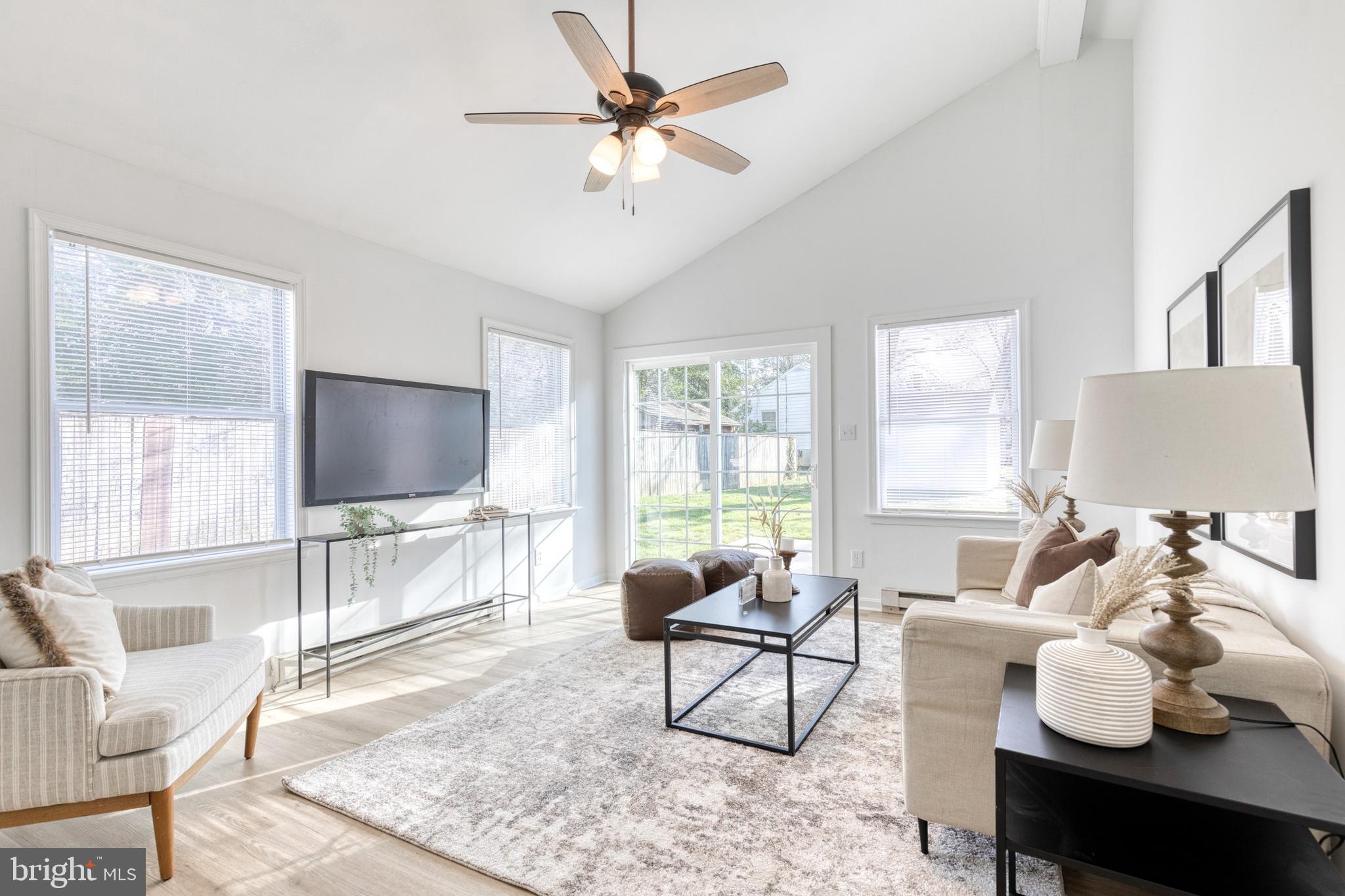 1199 Hampton Road Annapolis, MD 21409 - Photo 14 of 30 Family Room